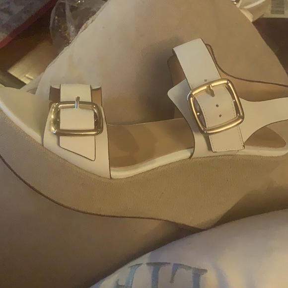 27 EDIT leather upper/ lining wedge Sandal size US 9 brand NEW - Picture 1 of 7